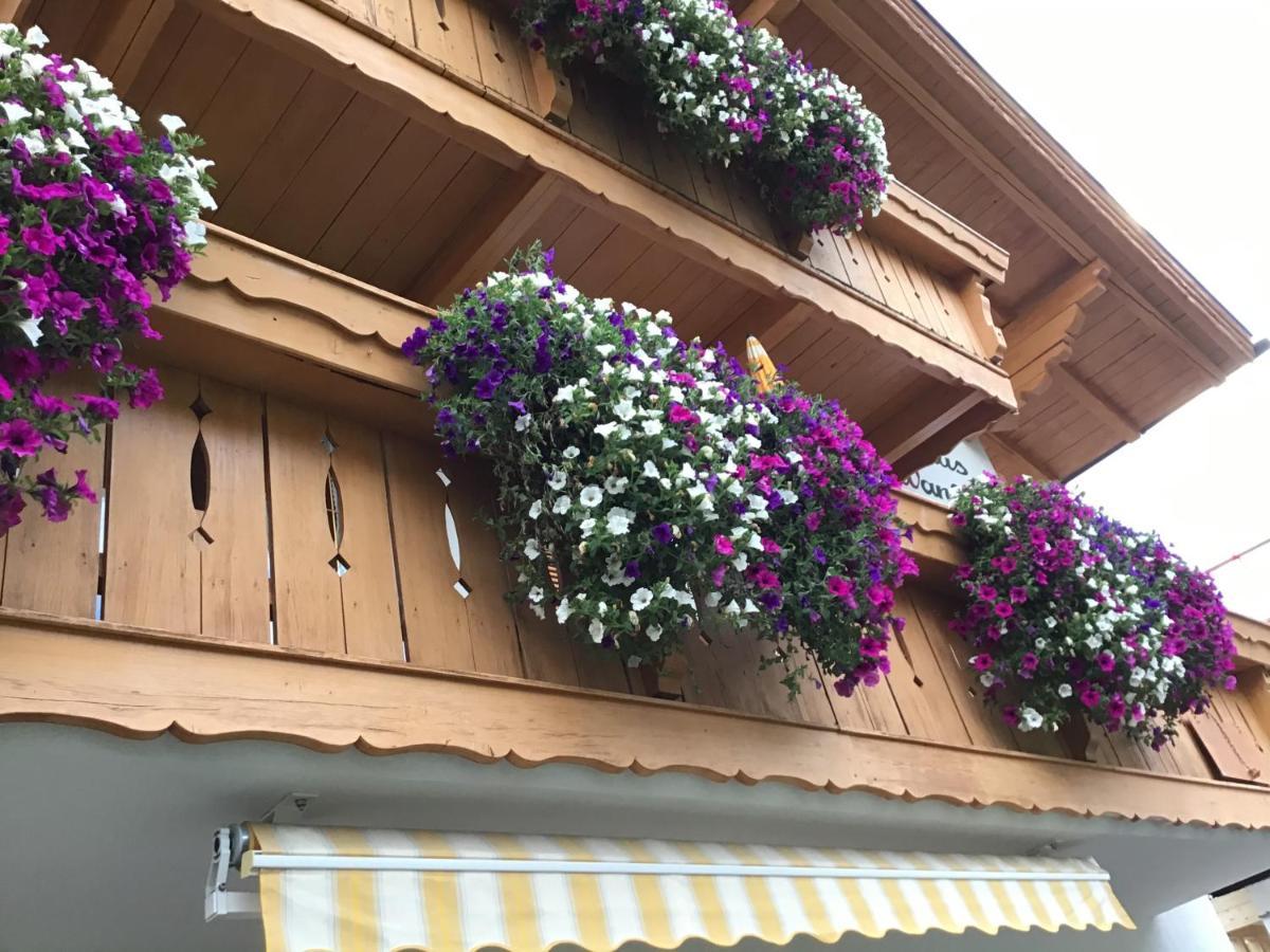 Gaestehaus Wanker Ehrwald Exteriör bild
