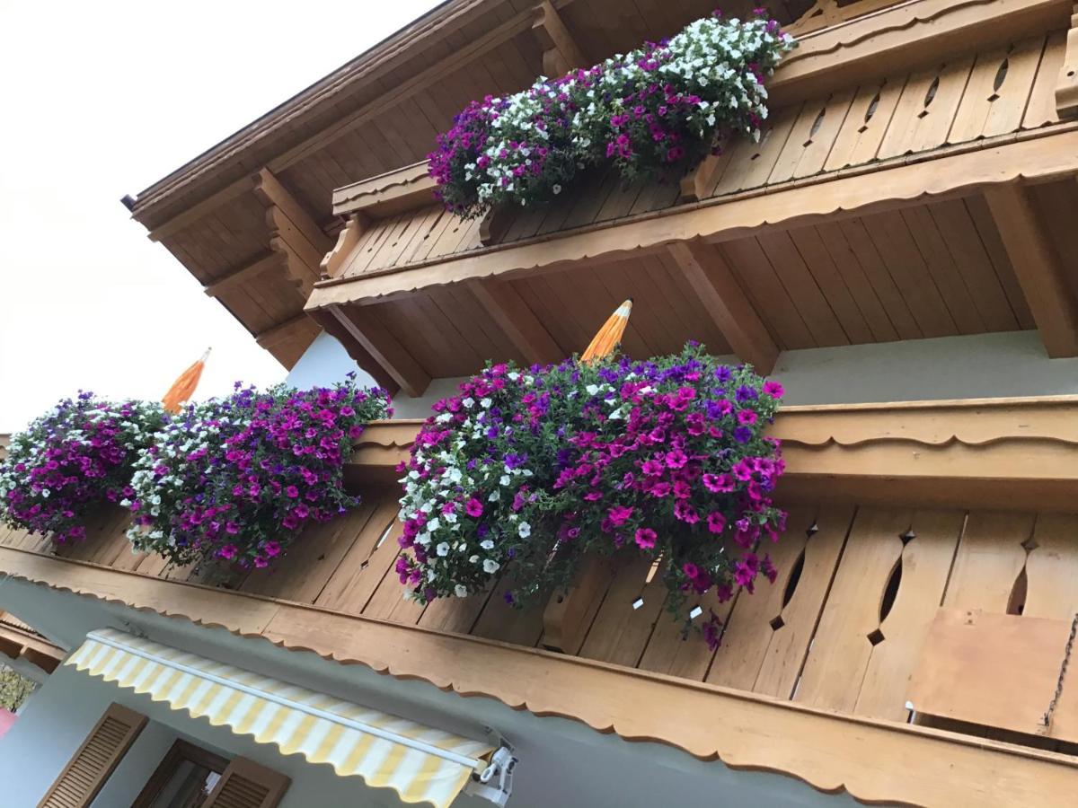 Gaestehaus Wanker Ehrwald Exteriör bild