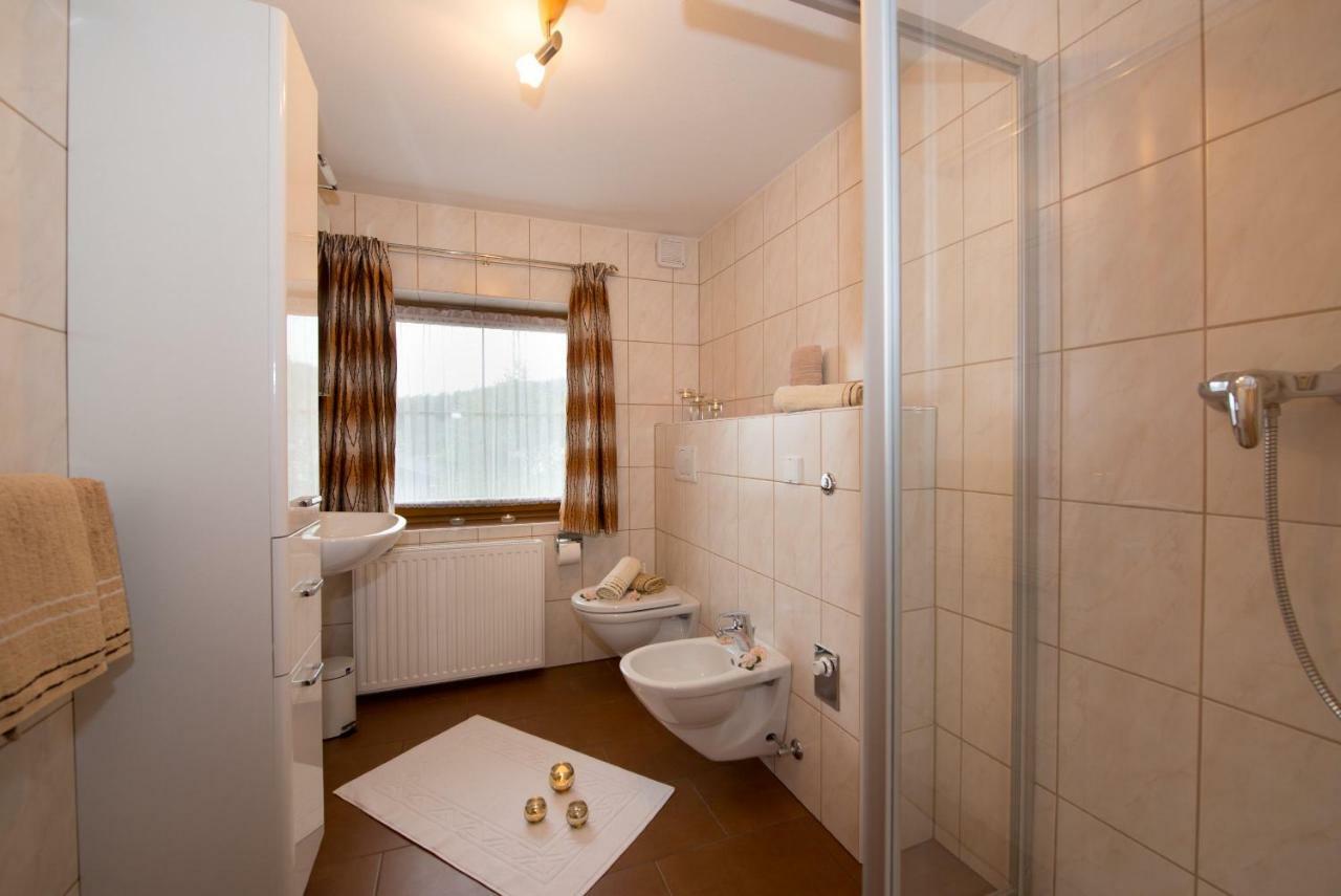 Gaestehaus Wanker Ehrwald Exteriör bild